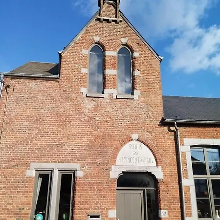 La Chapelle B&B 디넝