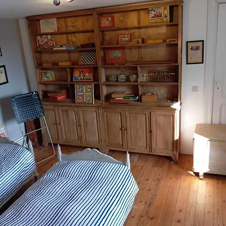 La Chapelle Bed and Breakfast Ντινάντ